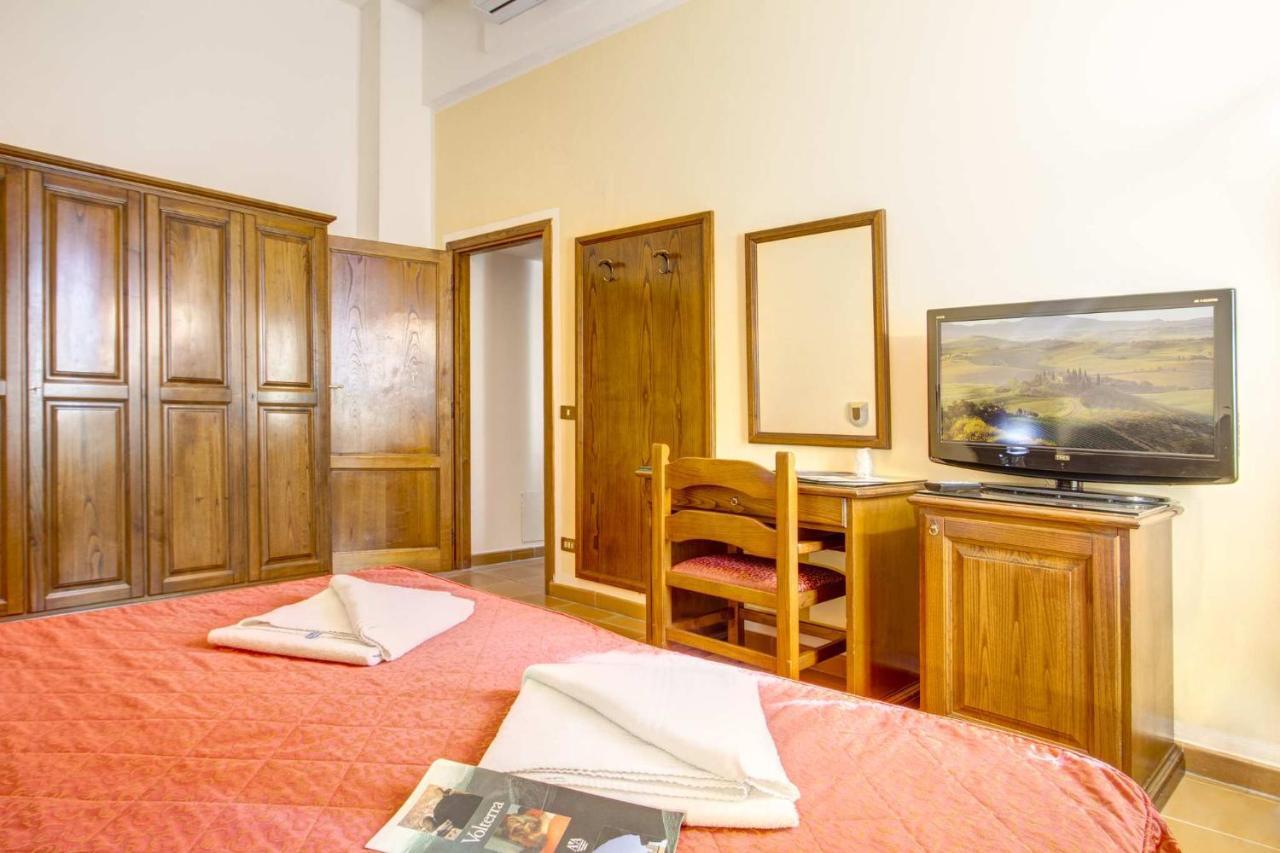 Hotel Residence Villa Rioddi Volterra Kültér fotó