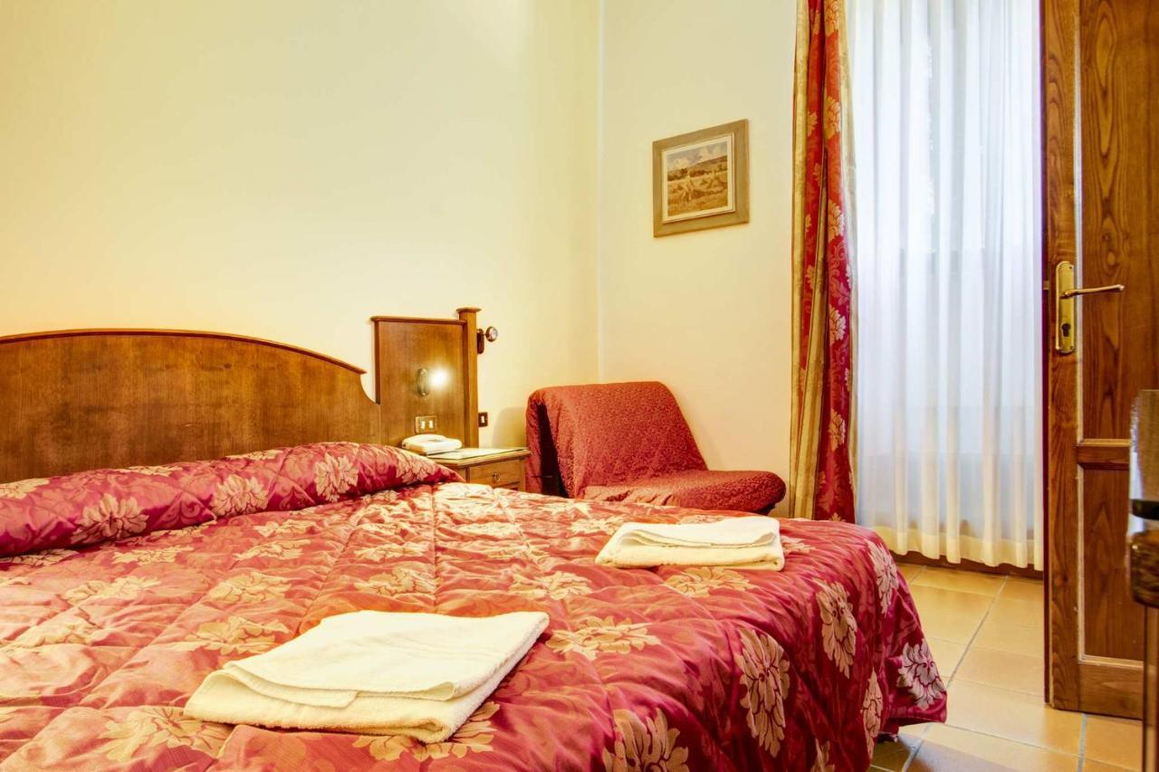 Hotel Residence Villa Rioddi Volterra Kültér fotó